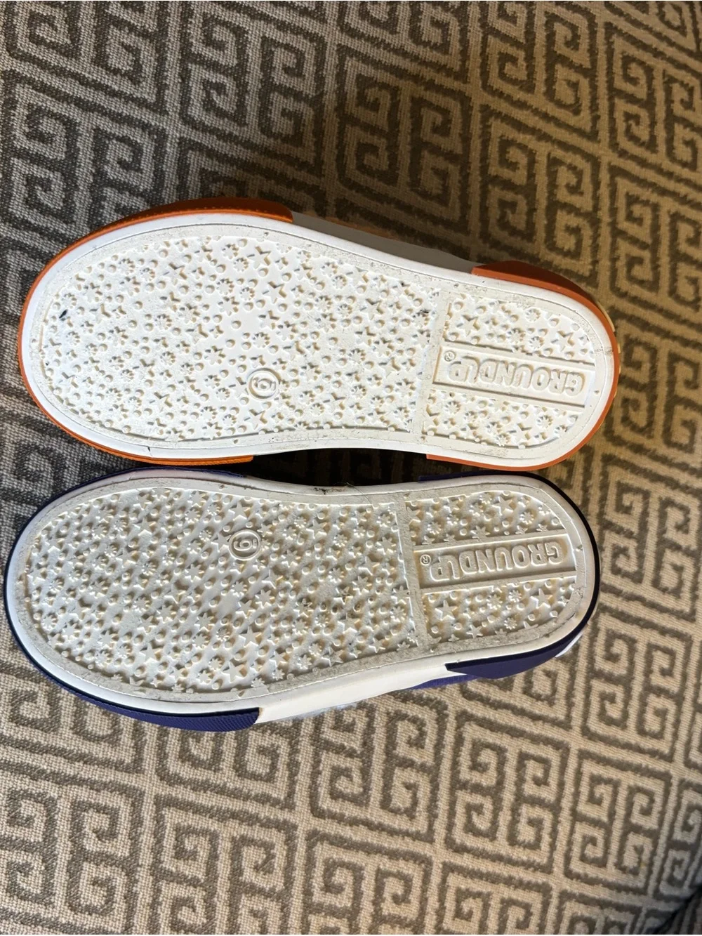 Bluey size 6 slip on shoes. NWT